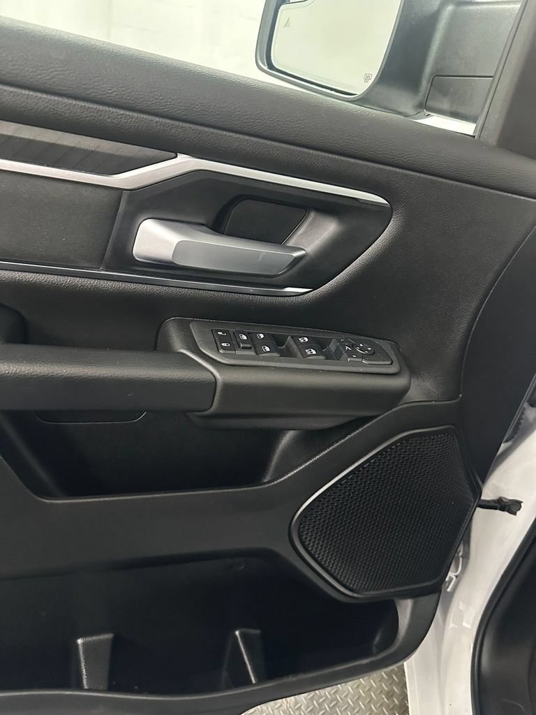 Used 2026 RAM 1500 Big Horn AWD/4WD image 9