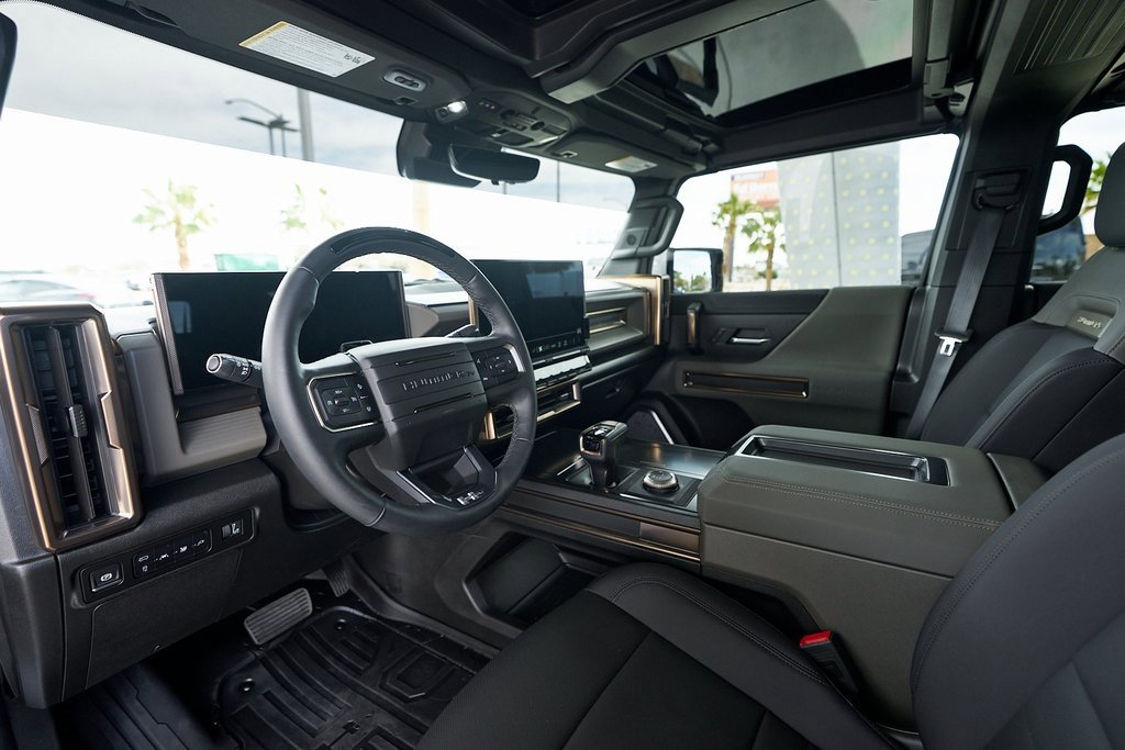 Used 2025 GMC Hummer EV 3X image 2