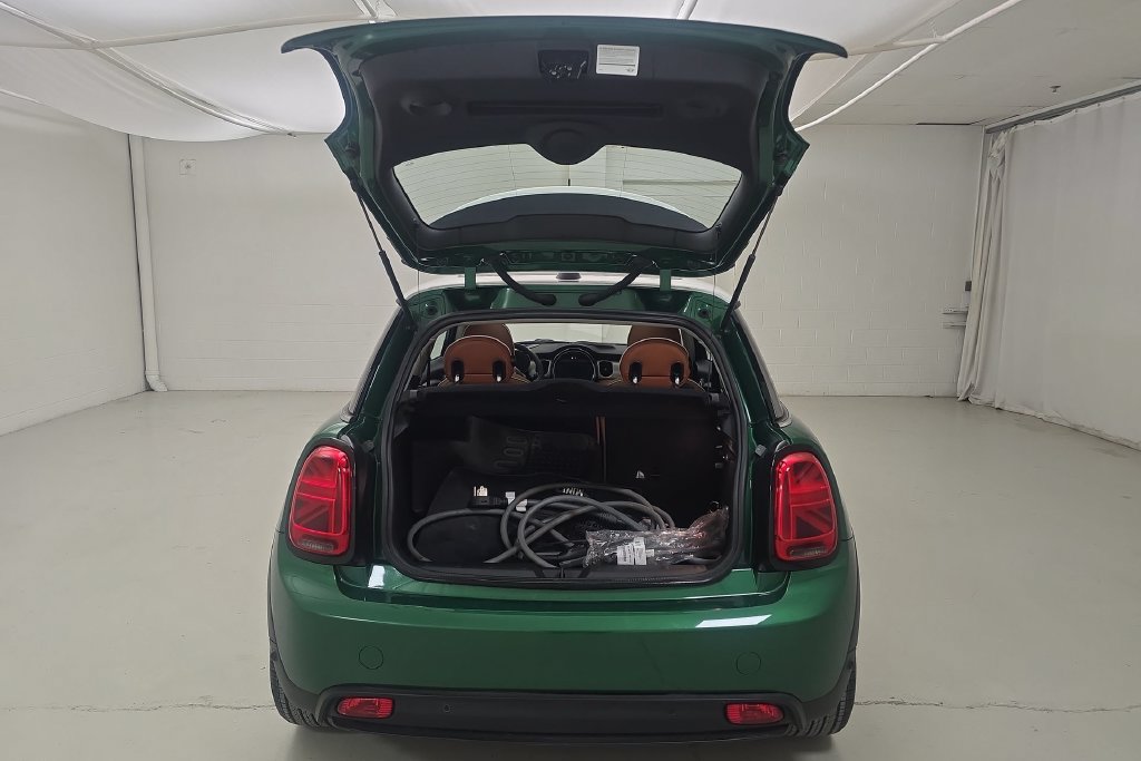 Certified 2024 MINI Cooper SE FWD image 26
