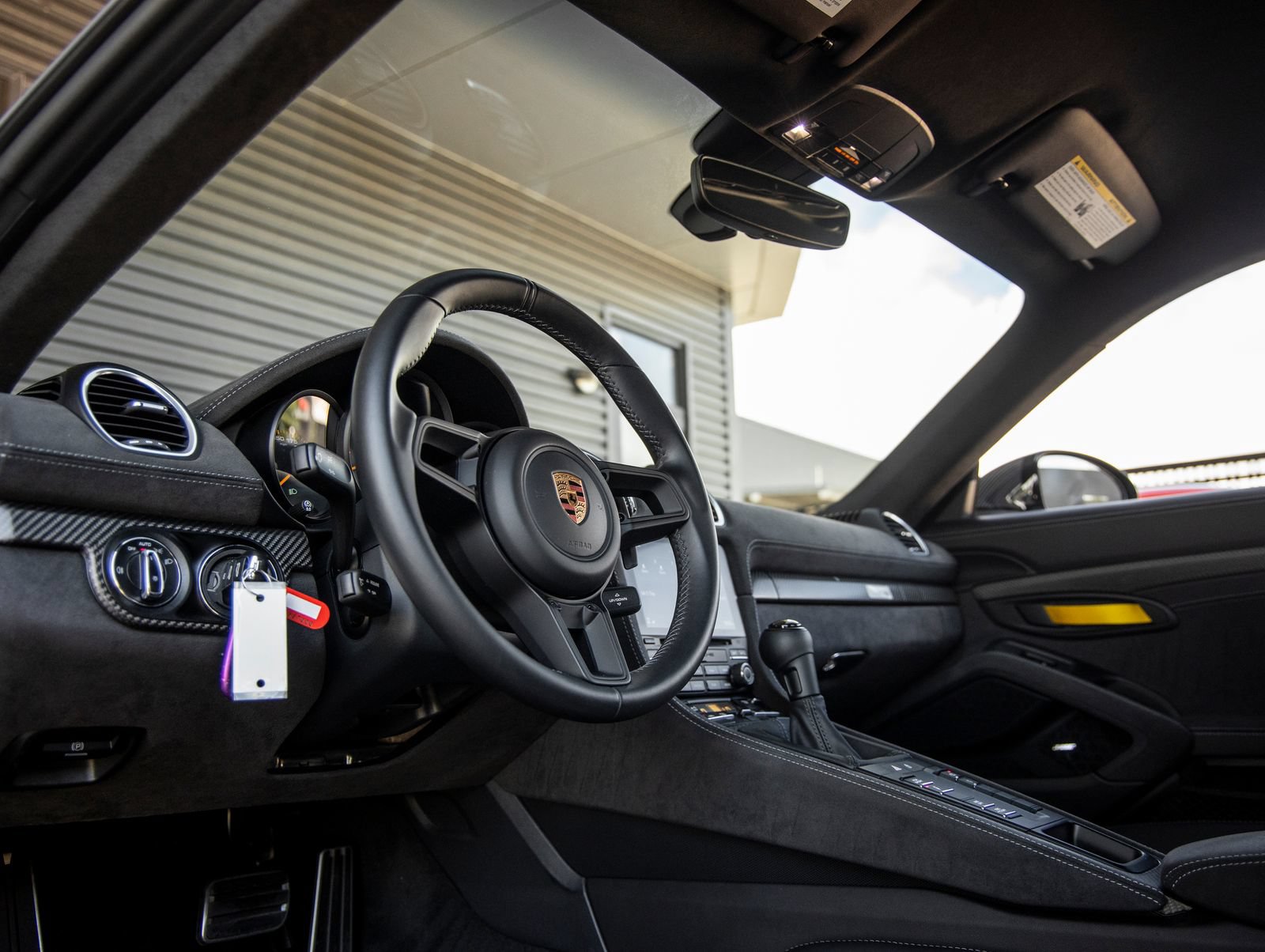 Certified 2024 Porsche 718 Cayman GT4 RS RWD image 4