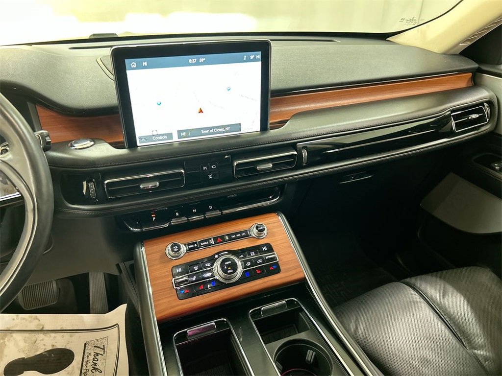 Used 2020 Lincoln Aviator Reserve w/ Equipment Group 202A image 19