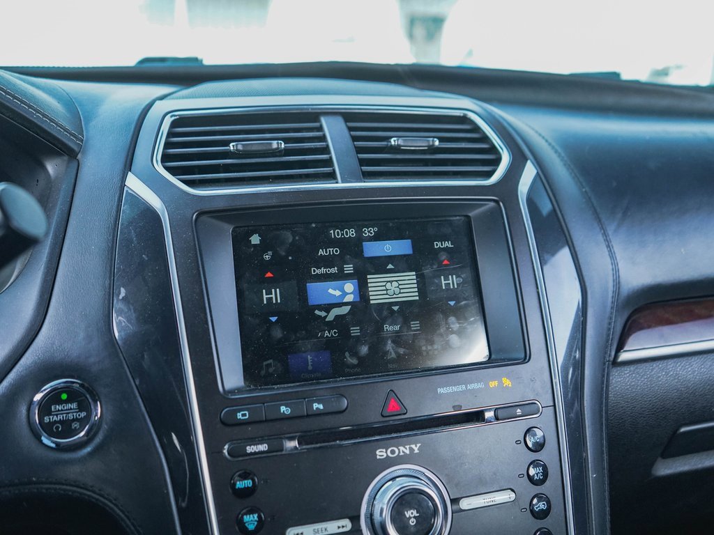 Used 2017 Ford Explorer Platinum image 28