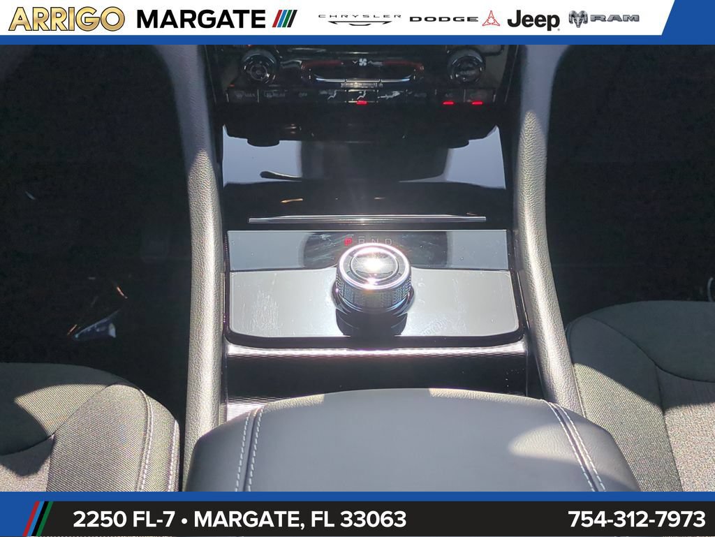 New 2026 Jeep Grand Cherokee L Laredo RWD image 19