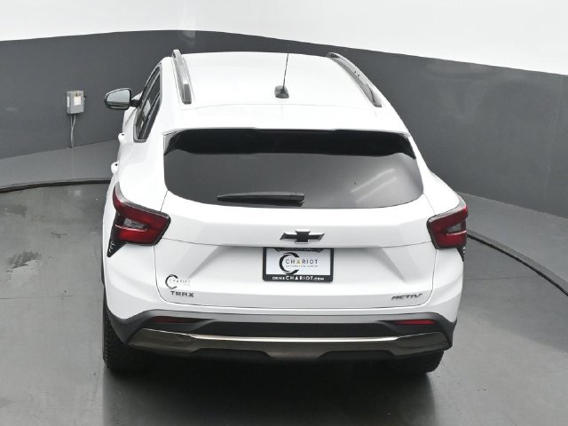 Used 2025 Chevrolet Trax ACTIV FWD image 40