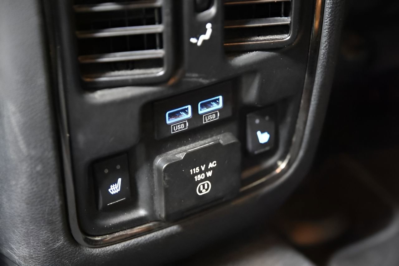 Used 2020 Dodge Durango R/T w/ Technology Group image 37