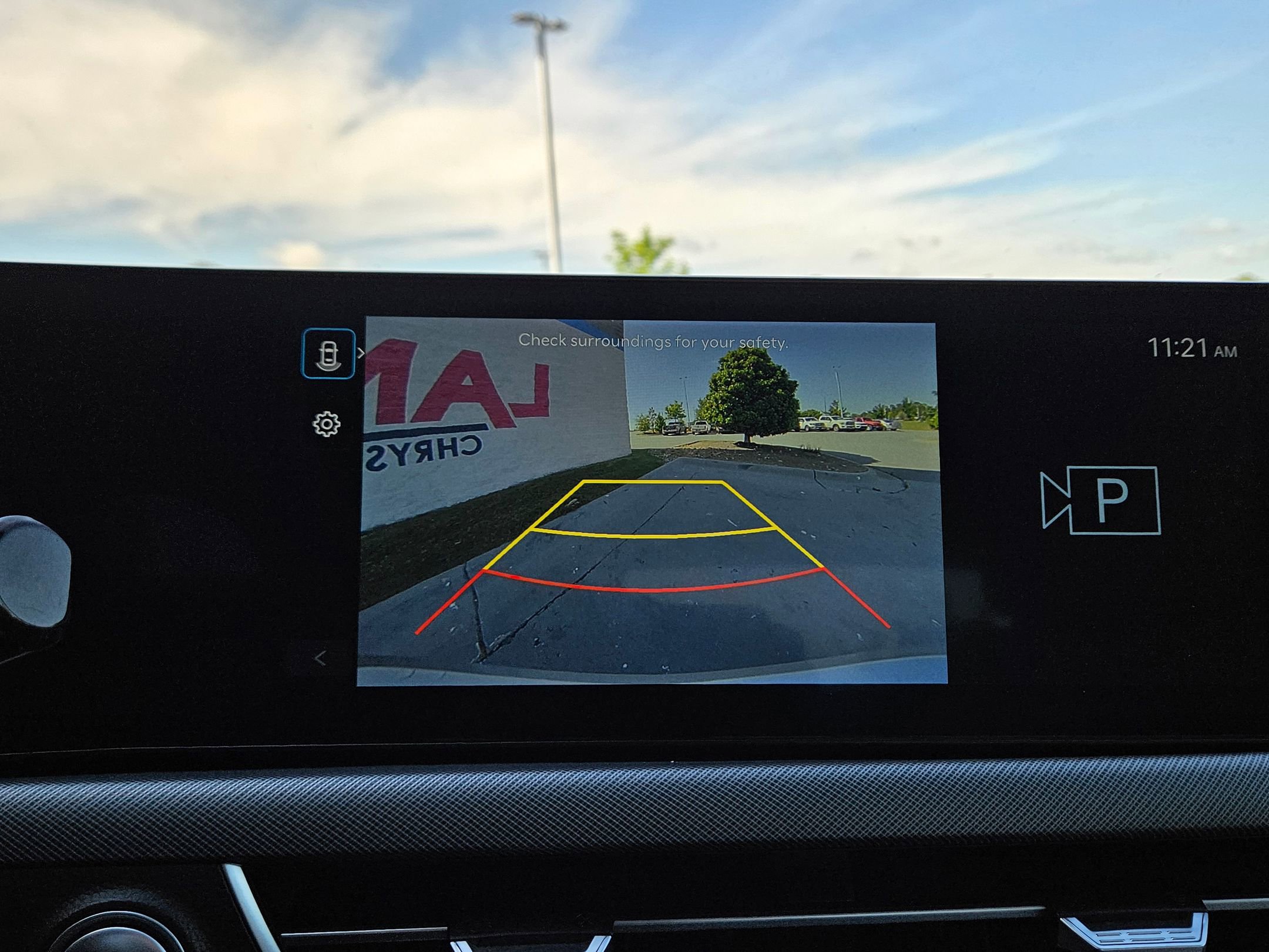 Used 2025 Hyundai Sonata SEL FWD image 31