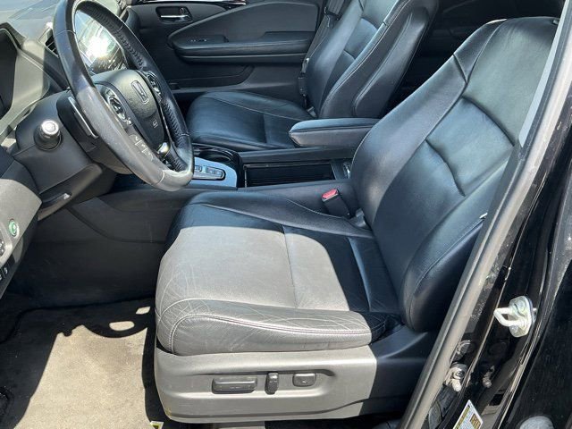 Used 2016 Honda Pilot Touring image 18