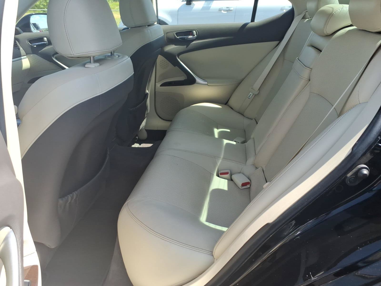 Used 2012 Lexus IS 250 w/ Premium Pkg Value Edition RWD image 13