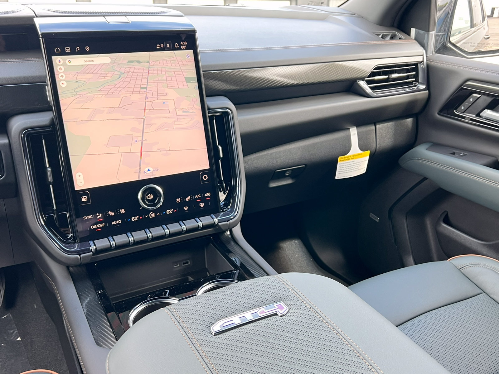 New 2026 GMC Yukon AT4 w/ AT4 Premium Plus Package AWD/4WD image 39