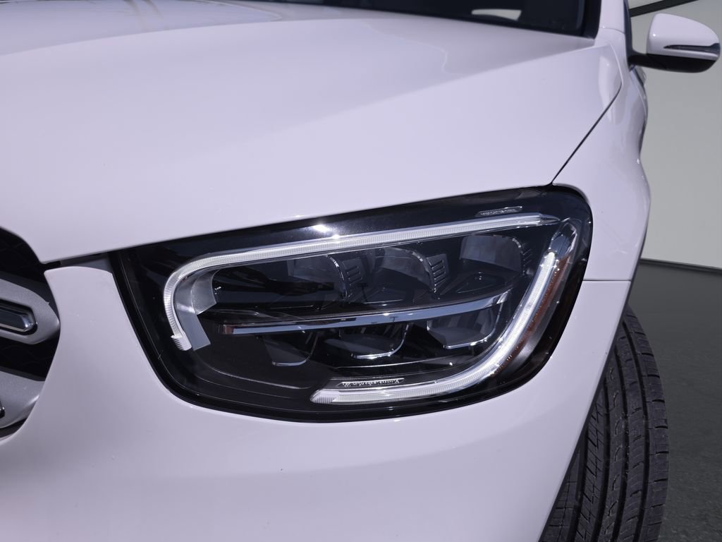 Used 2022 Mercedes-Benz GLC 300 image 34