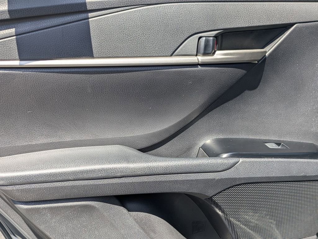 Used 2025 Toyota Camry LE image 26