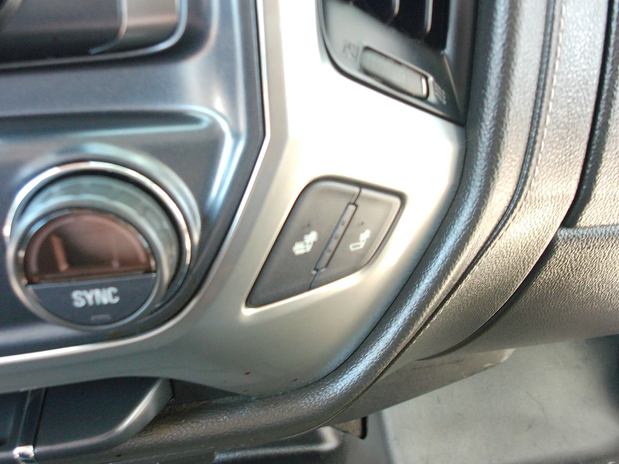 Used 2018 Chevrolet Silverado 1500 LTZ RWD image 20