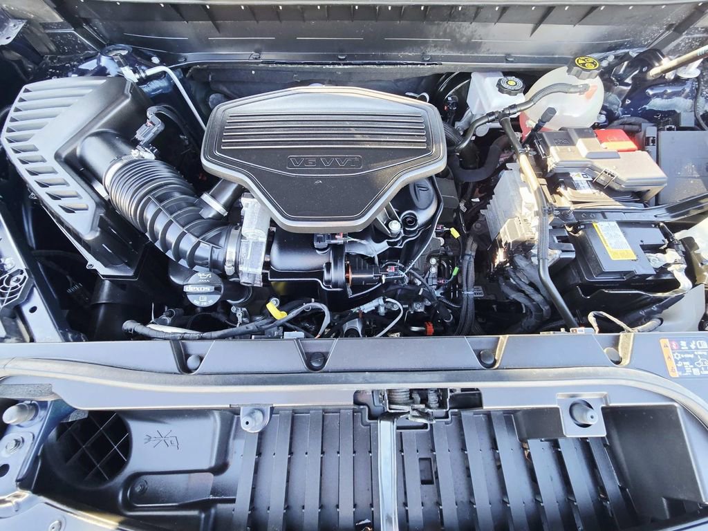 Used 2021 GMC Acadia SLE w/ Driver Convenience Package image 18