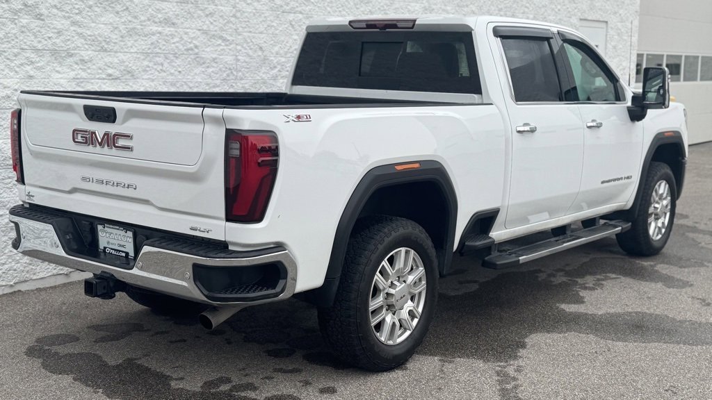 Used 2024 GMC Sierra 2500 SLT w/ SLT Premium Package image 3