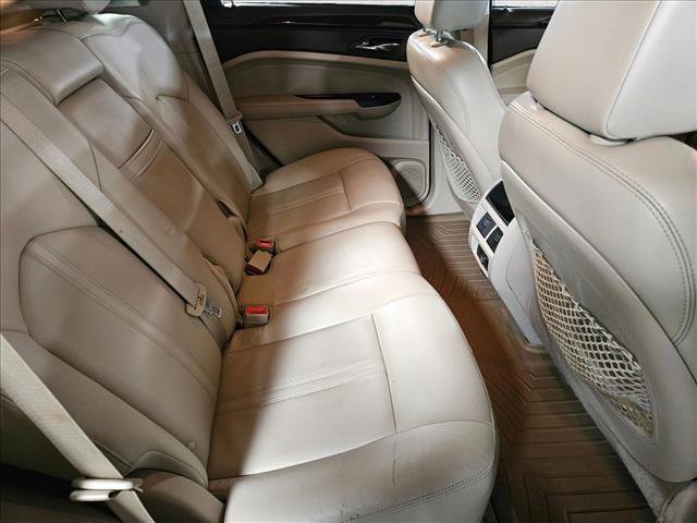 Used 2015 Cadillac SRX Luxury w/ Driver Awareness Package image 19