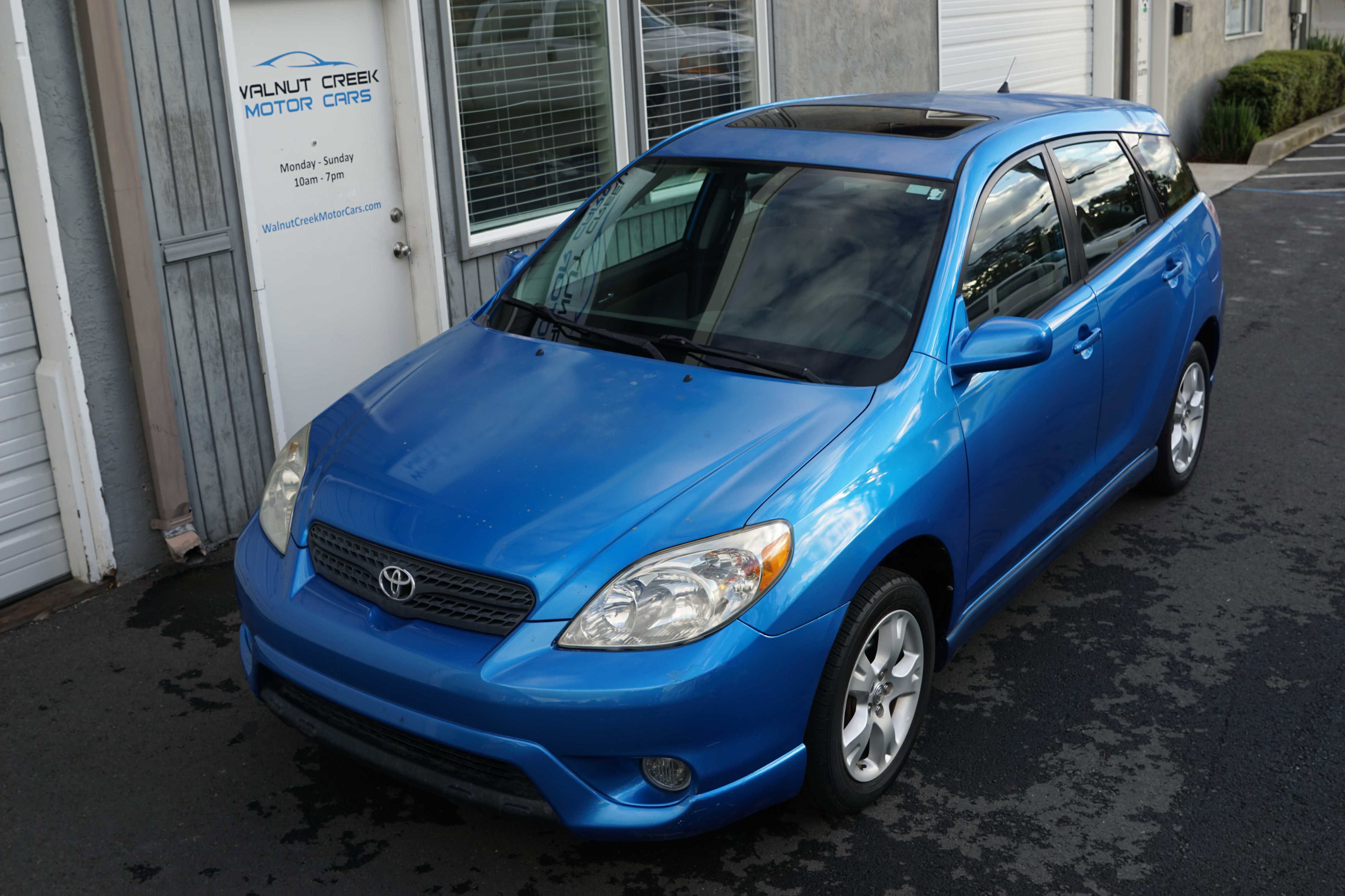Used 2008 Toyota Matrix XR image 3