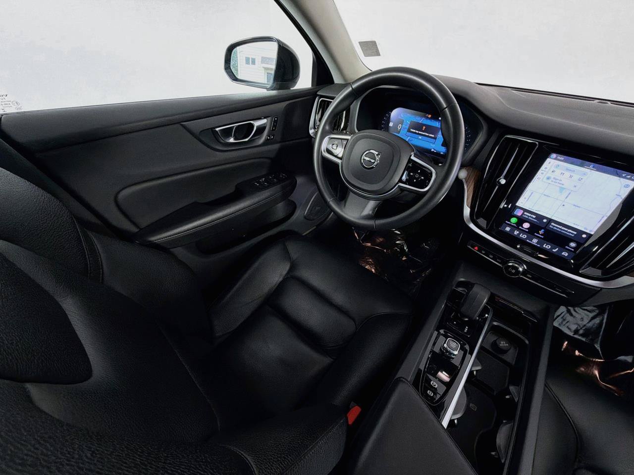Used 2024 Volvo S60 B5 Plus FWD image 11