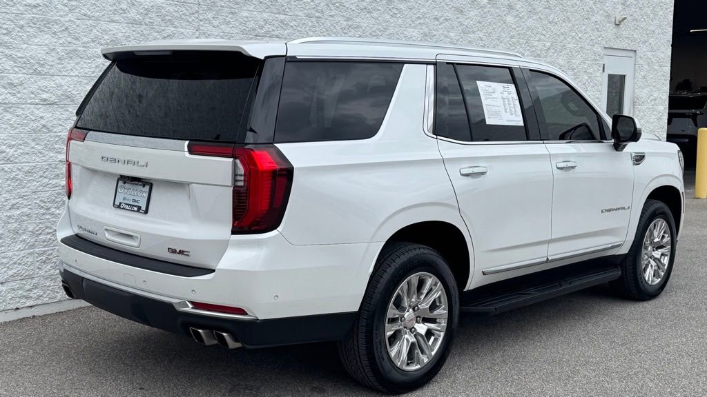 Used 2025 GMC Yukon Denali w/ Advanced Technology Package image 7