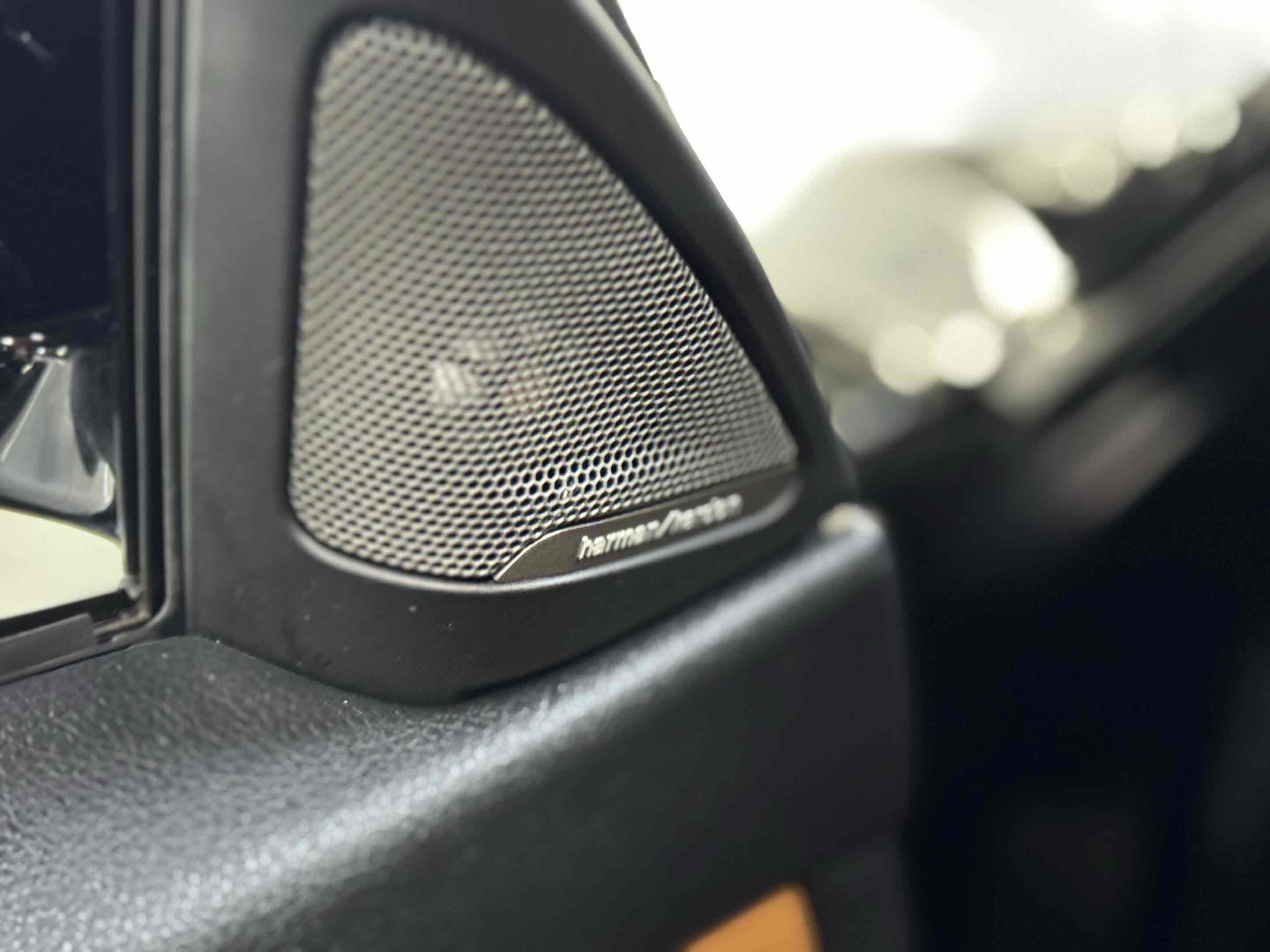 Used 2019 BMW 440i Convertible image 10