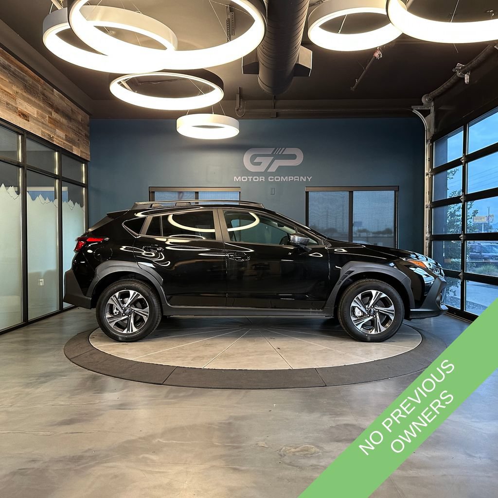 Used 2026 Subaru Crosstrek 2.5i Premium AWD/4WD image 2