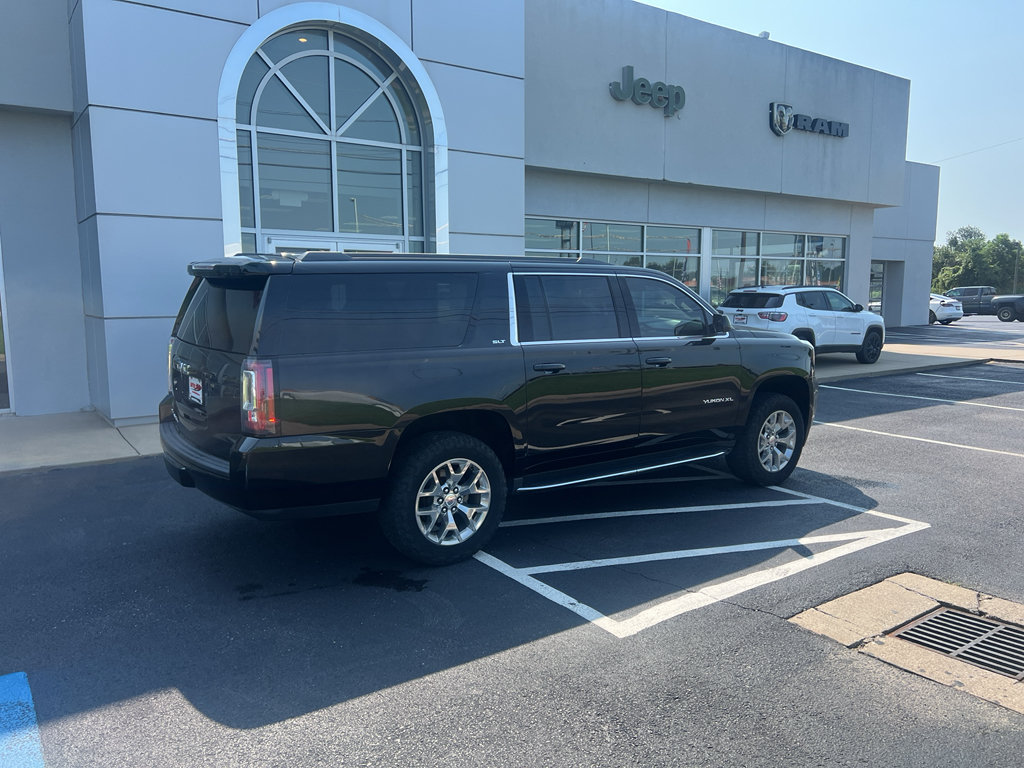 Used 2020 GMC Yukon XL SLT AWD/4WD image 8