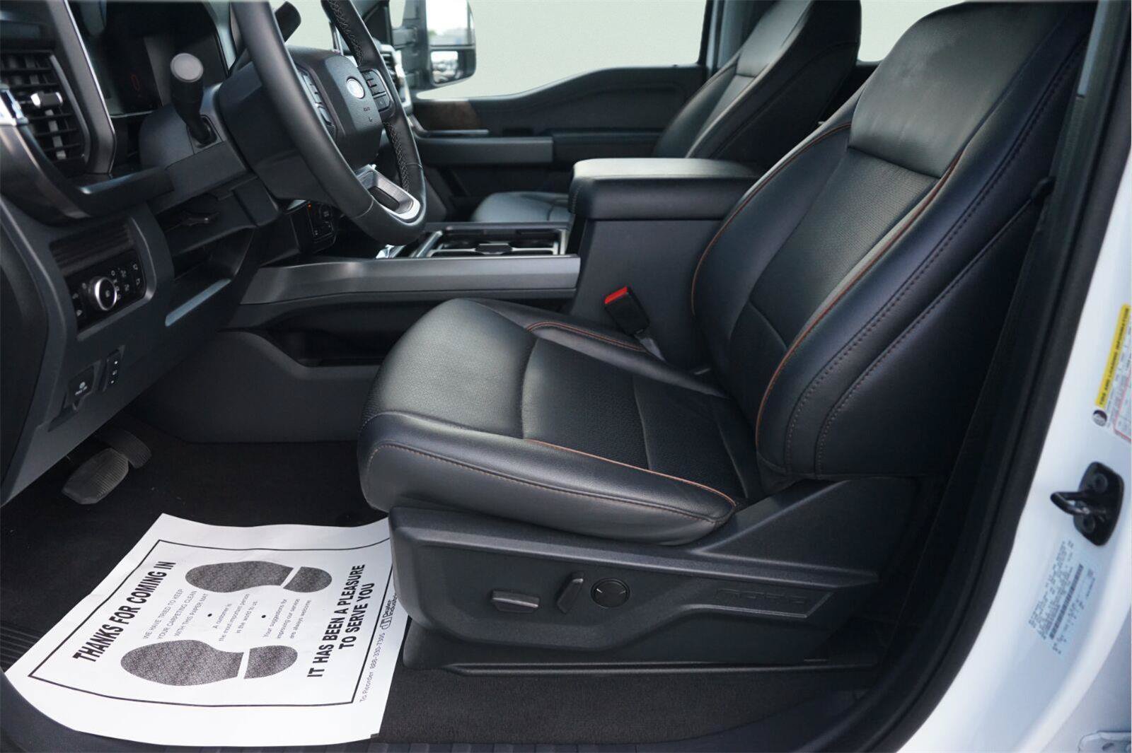 Certified 2026 Ford F250 Lariat w/ Lariat Ultimate Package AWD/4WD image 9