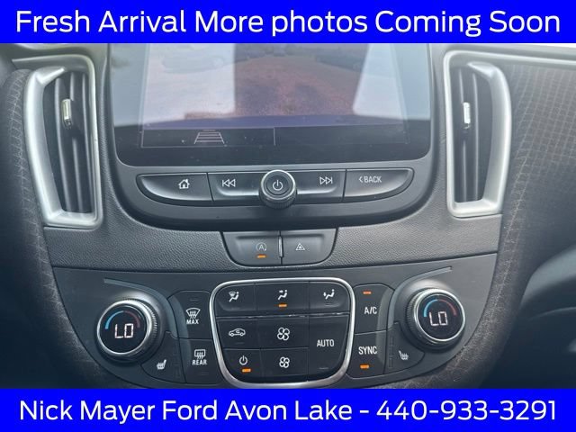 Used 2023 Chevrolet Malibu LT FWD image 17