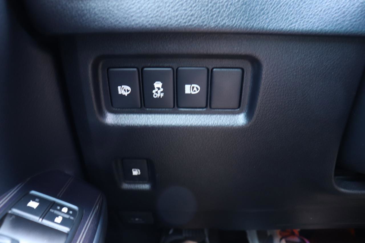 Used 2020 Lexus GX 460 Premium w/ Premium Package image 68