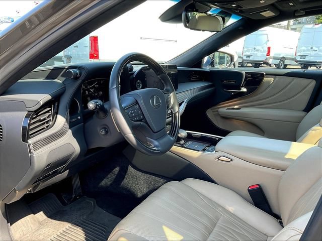 Used 2022 Lexus LS 500 AWD w/ Interior Upgrade Package image 18