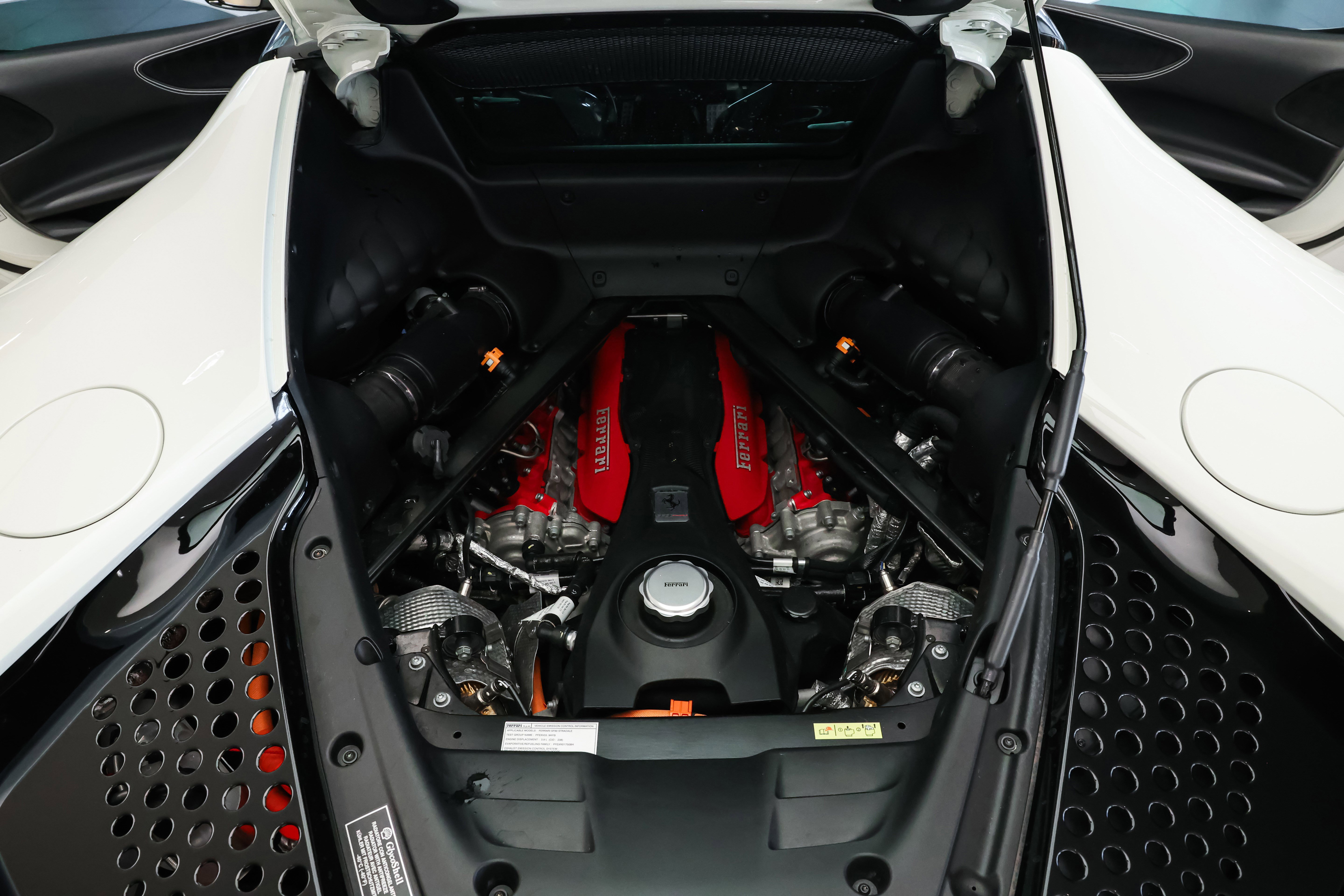 Used 2023 Ferrari SF90 Stradale image 35