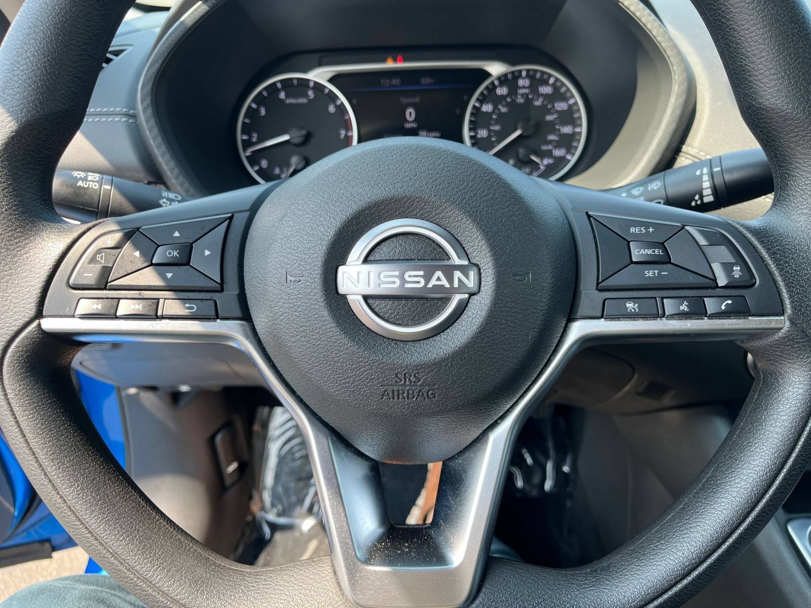 Used 2025 Nissan Sentra SV FWD image 22