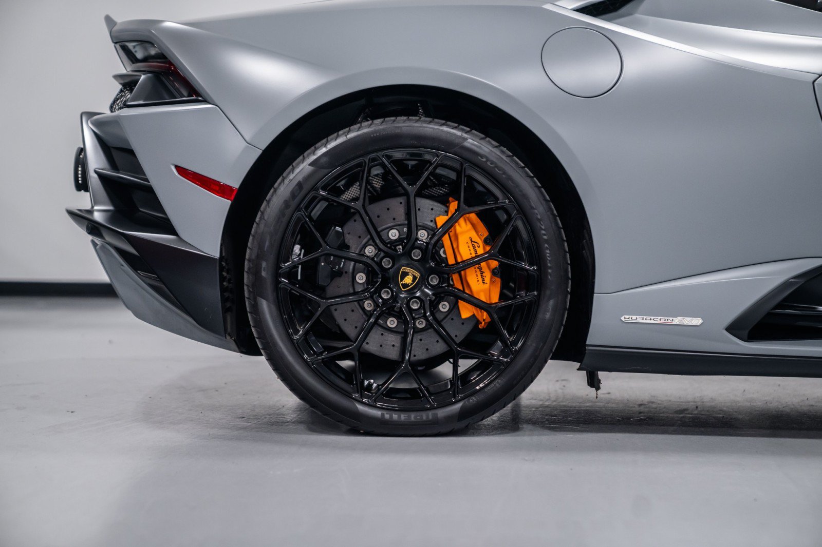 Used 2024 Lamborghini Huracan EVO AWD/4WD image 42