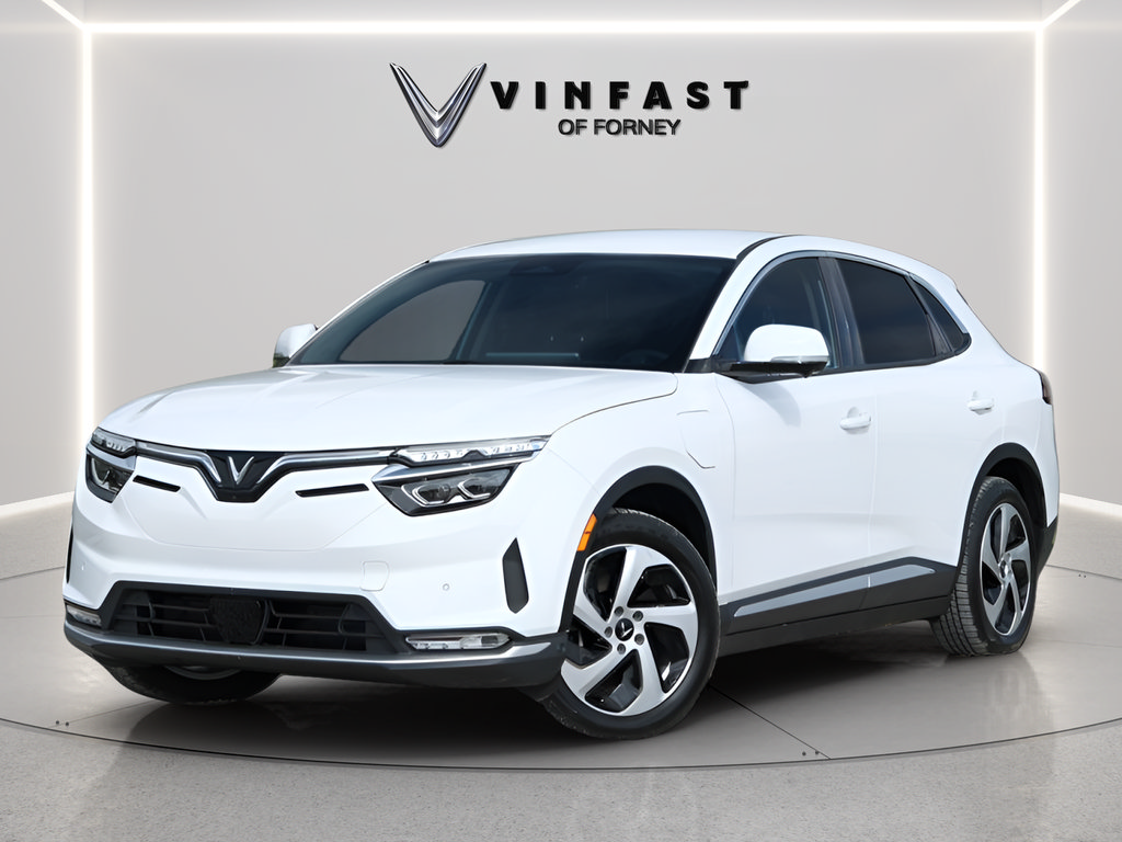 New 2025 VinFast VF 8 Eco AWD/4WD image 1