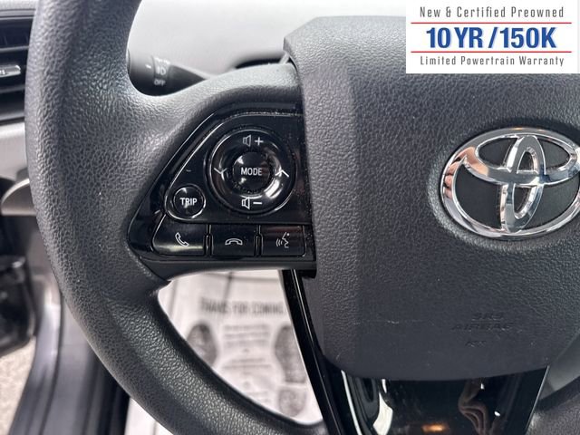 Used 2019 Toyota Prius LE image 18