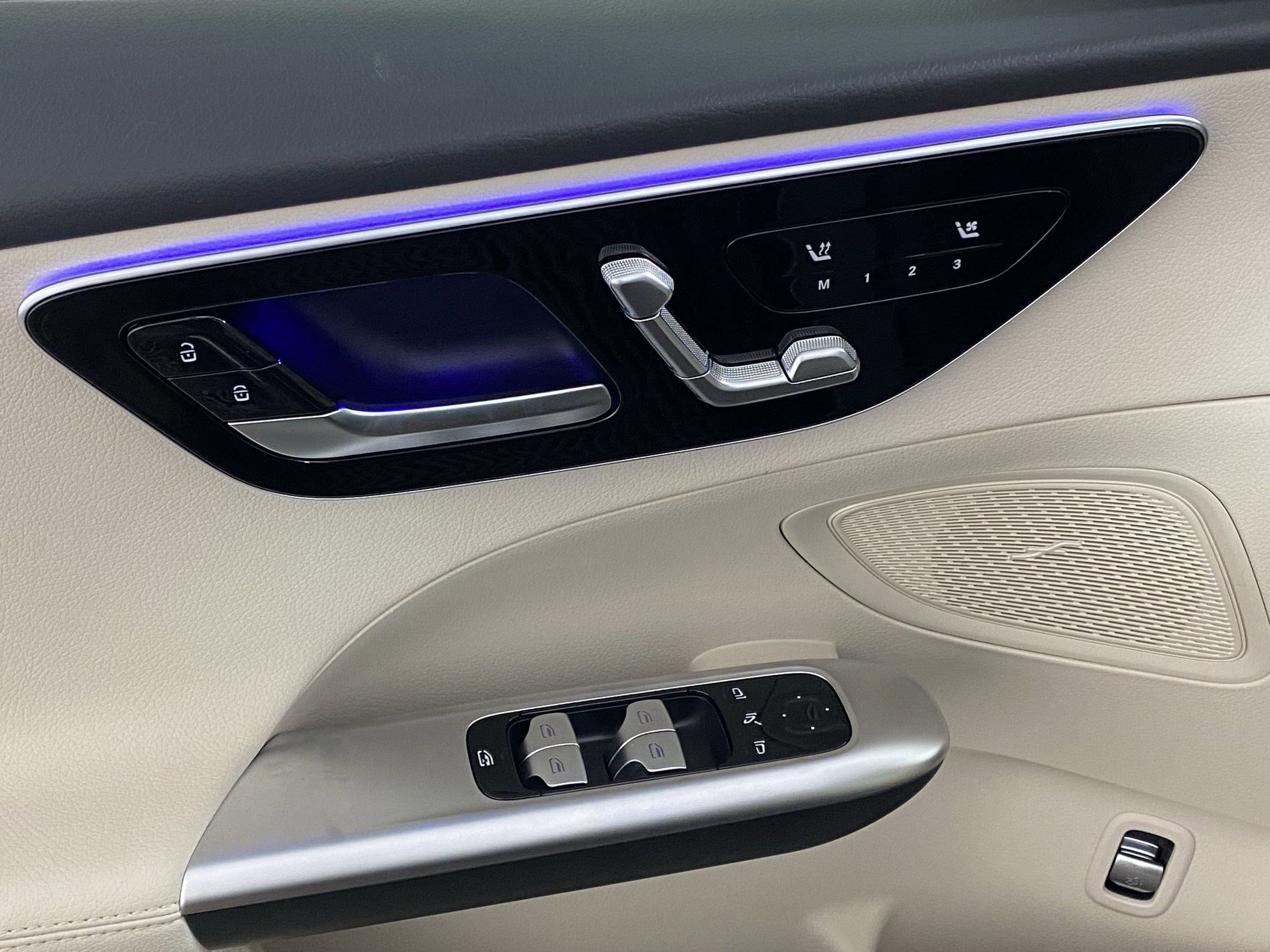 Used 2025 Mercedes-Benz C 300 C 300 image 22