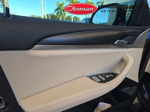 Used 2022 BMW X4 xDrive30i w/ M Sport Package 2 image 8