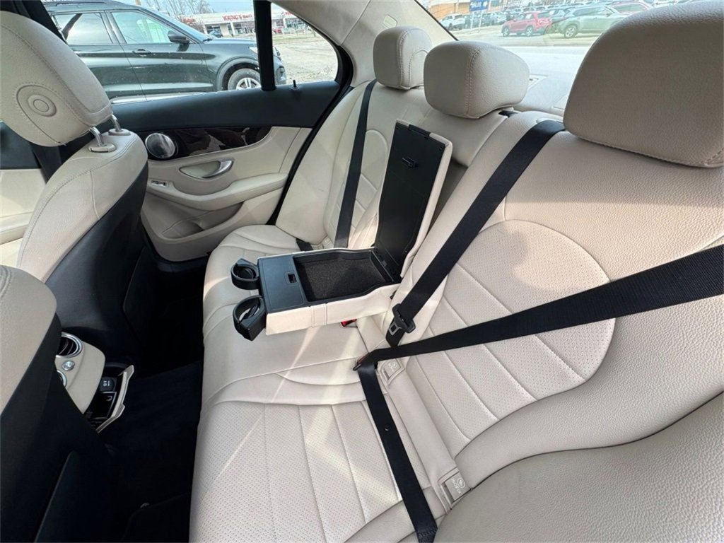 Used 2015 Mercedes-Benz C 300 4MATIC Sedan w/ Multimedia Package image 25