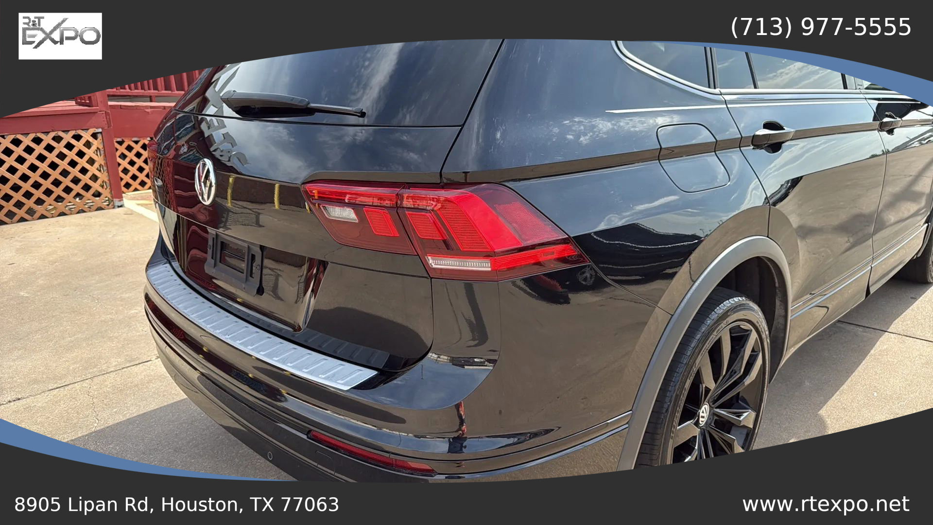 Used 2021 Volkswagen Tiguan SE R-Line image 18