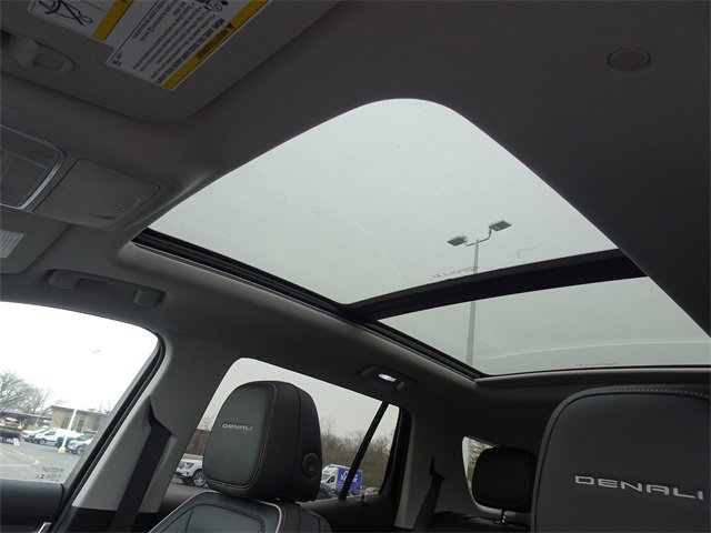 New 2026 GMC Terrain Denali image 12