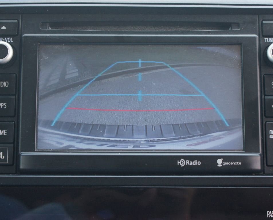 Used 2015 Toyota Sequoia Platinum AWD/4WD image 9