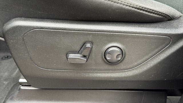 Certified 2023 RAM 1500 Big Horn AWD/4WD image 14