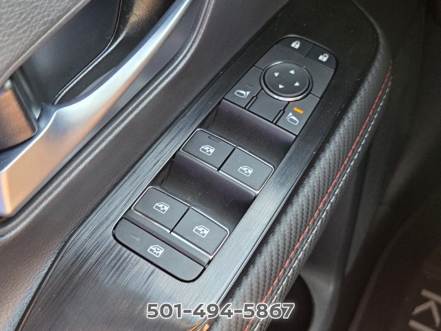 Certified 2026 Nissan Kicks SR FWD image 23