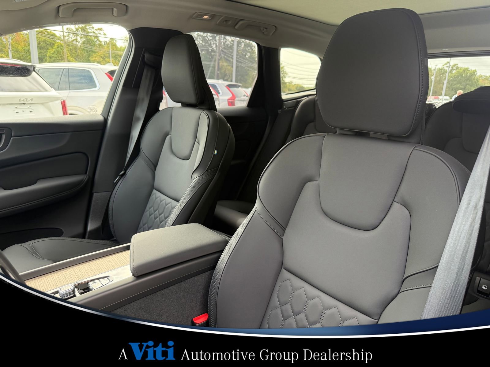 Used 2026 Volvo XC60 B5 Plus w/ Protection Package Premier AWD/4WD image 13