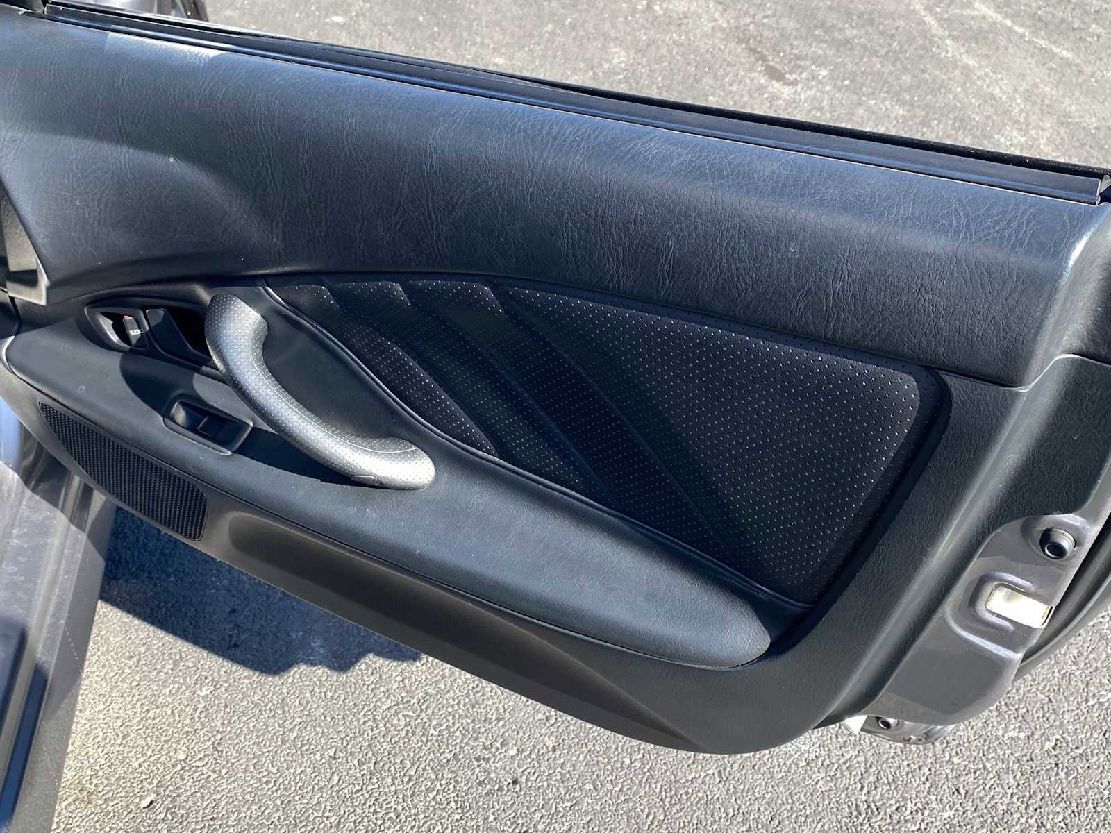 Used 2000 Honda S2000 image 23