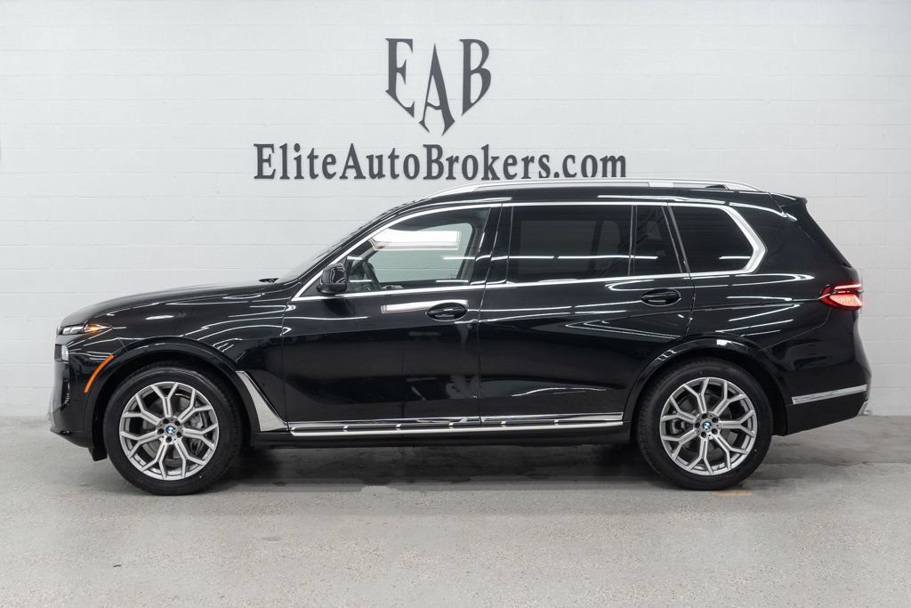 Used 2026 BMW X7 xDrive40i AWD/4WD image 2