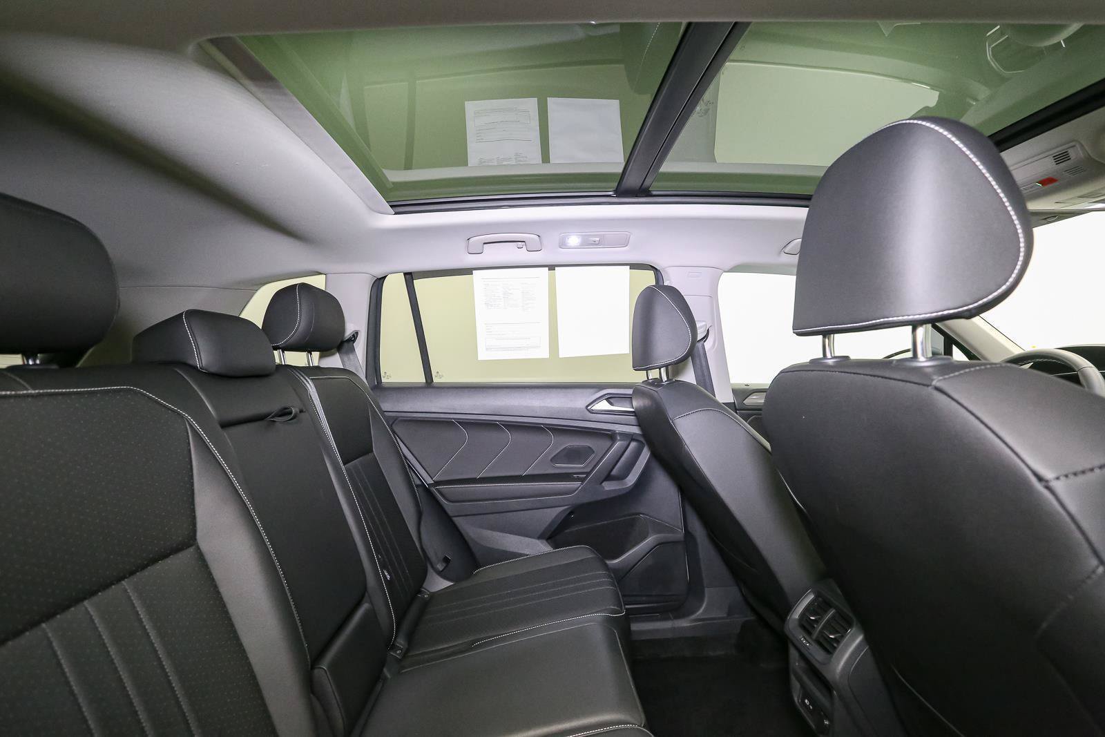 Certified 2023 Volkswagen Tiguan SE AWD/4WD image 26
