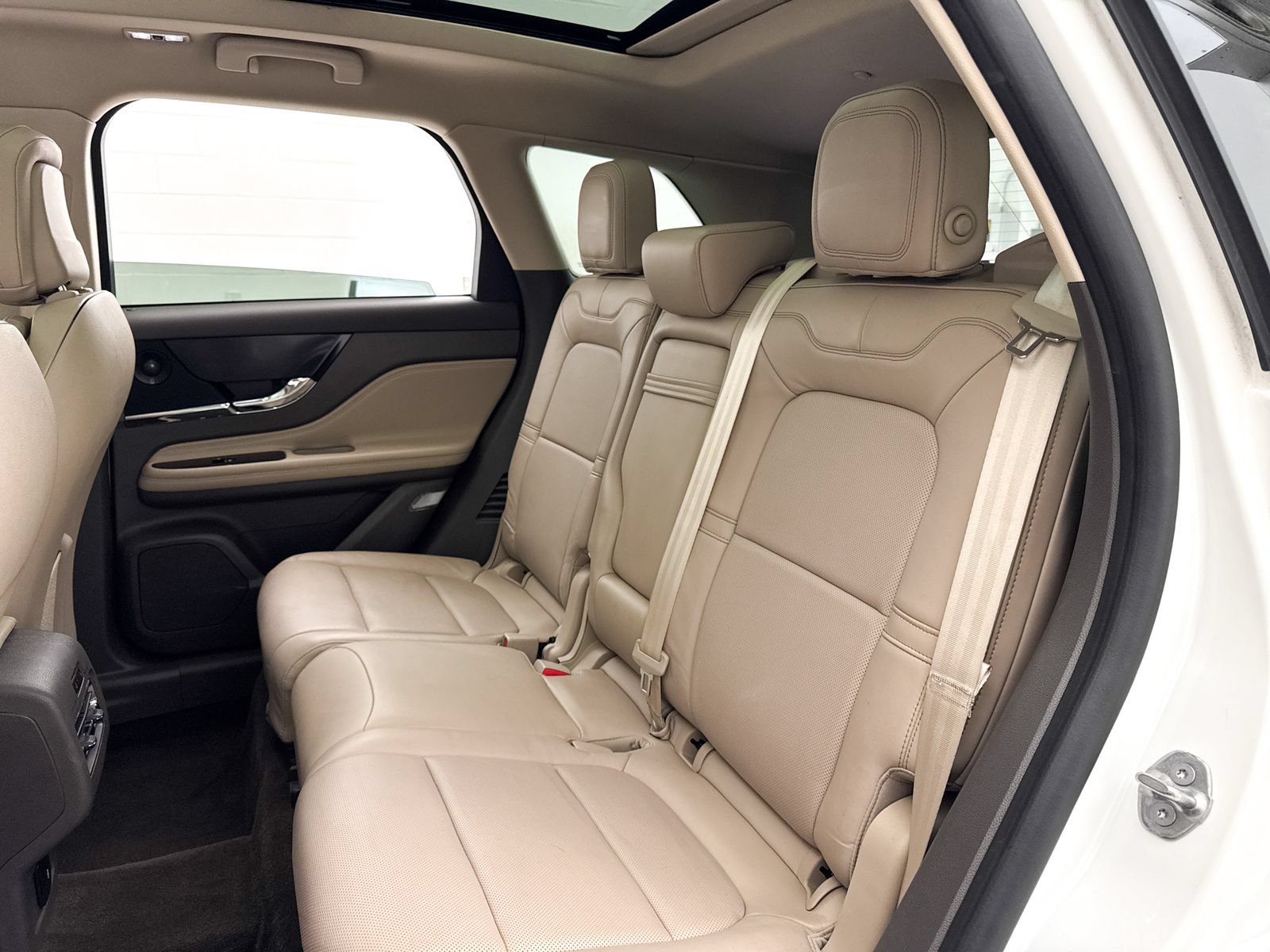 Used 2020 Lincoln Corsair Reserve AWD/4WD image 30