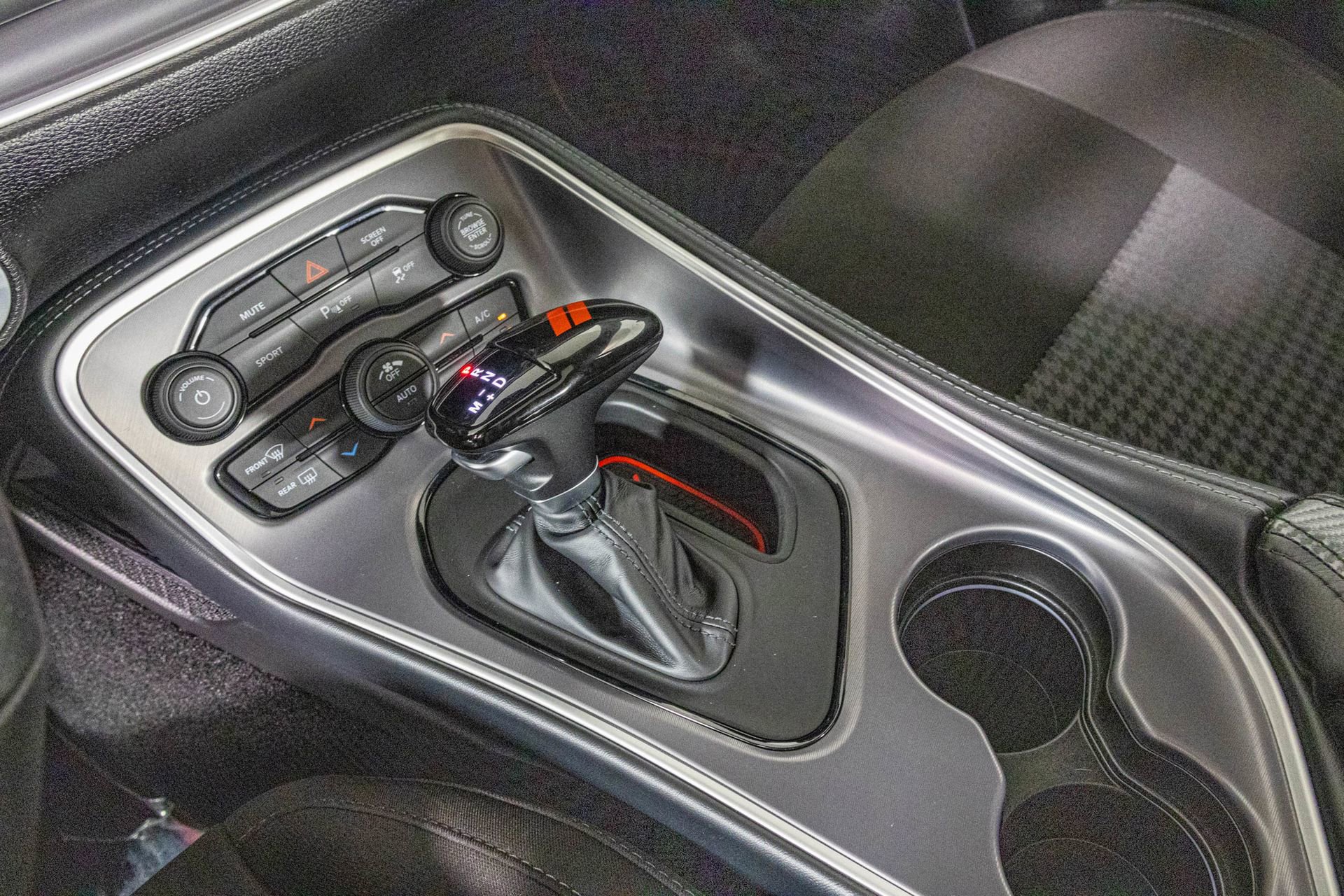 Used 2022 Dodge Challenger R/T w/ Shaker Package image 26