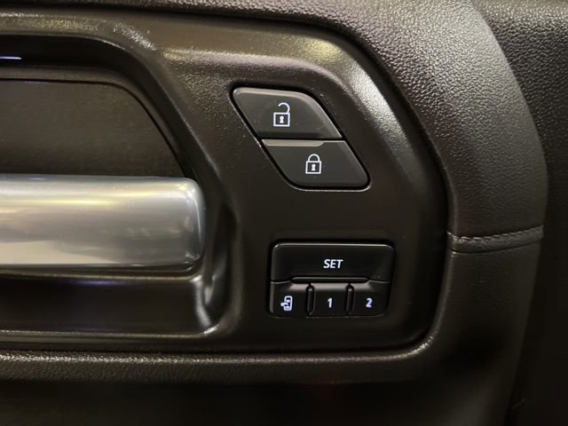 Used 2022 GMC Sierra 2500 SLT w/ SLT Convenience Package image 64