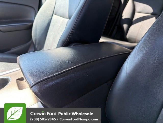 Used 2013 Ford Edge SEL FWD image 22